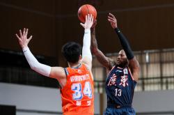 开云下载-江苏男篮抢夺对手主场，豪取三连胜的简单介绍