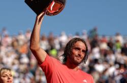 开云体育-包含美网险胜年终总决赛，西西帕斯关键制胜的词条