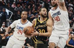 开云体育APP下载-NBA球队实力悬殊，比赛悬念不大