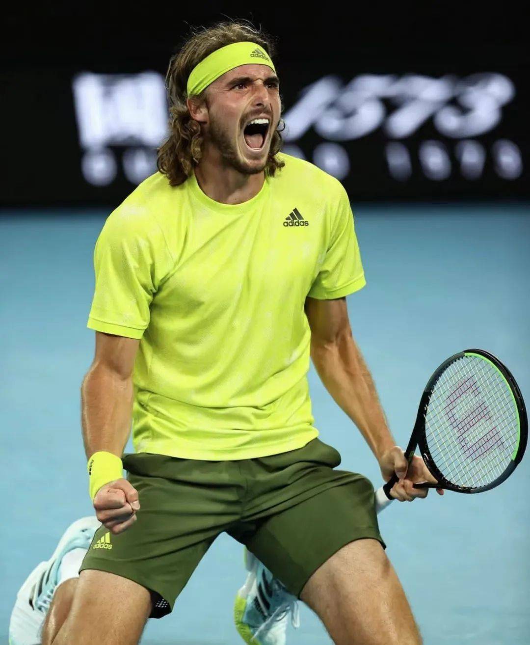 日本网球队碾压世界网球队，西西帕斯绝境逆转的简单介绍