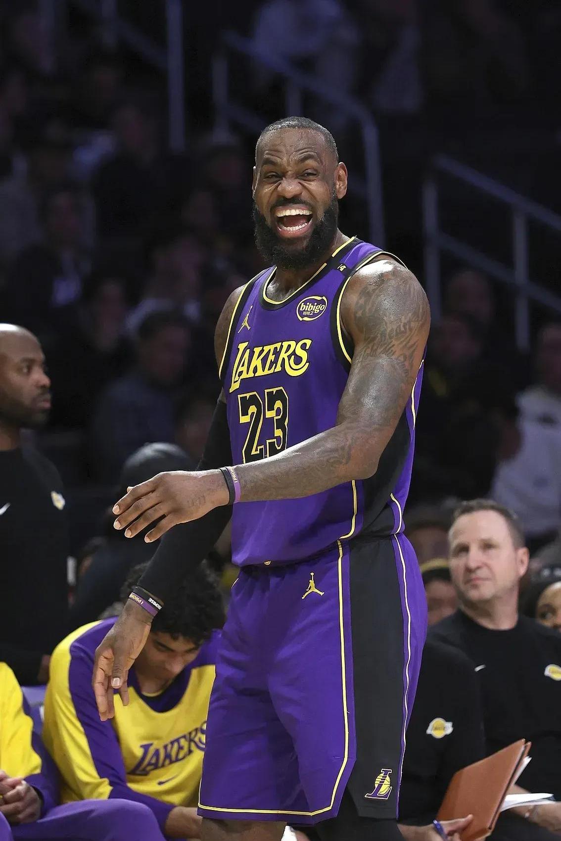 尼克斯逆转希腊男篮,詹姆斯惊艳世界的简单介绍 尼克斯逆转希腊男篮,詹姆斯惊艳世界的简单介绍