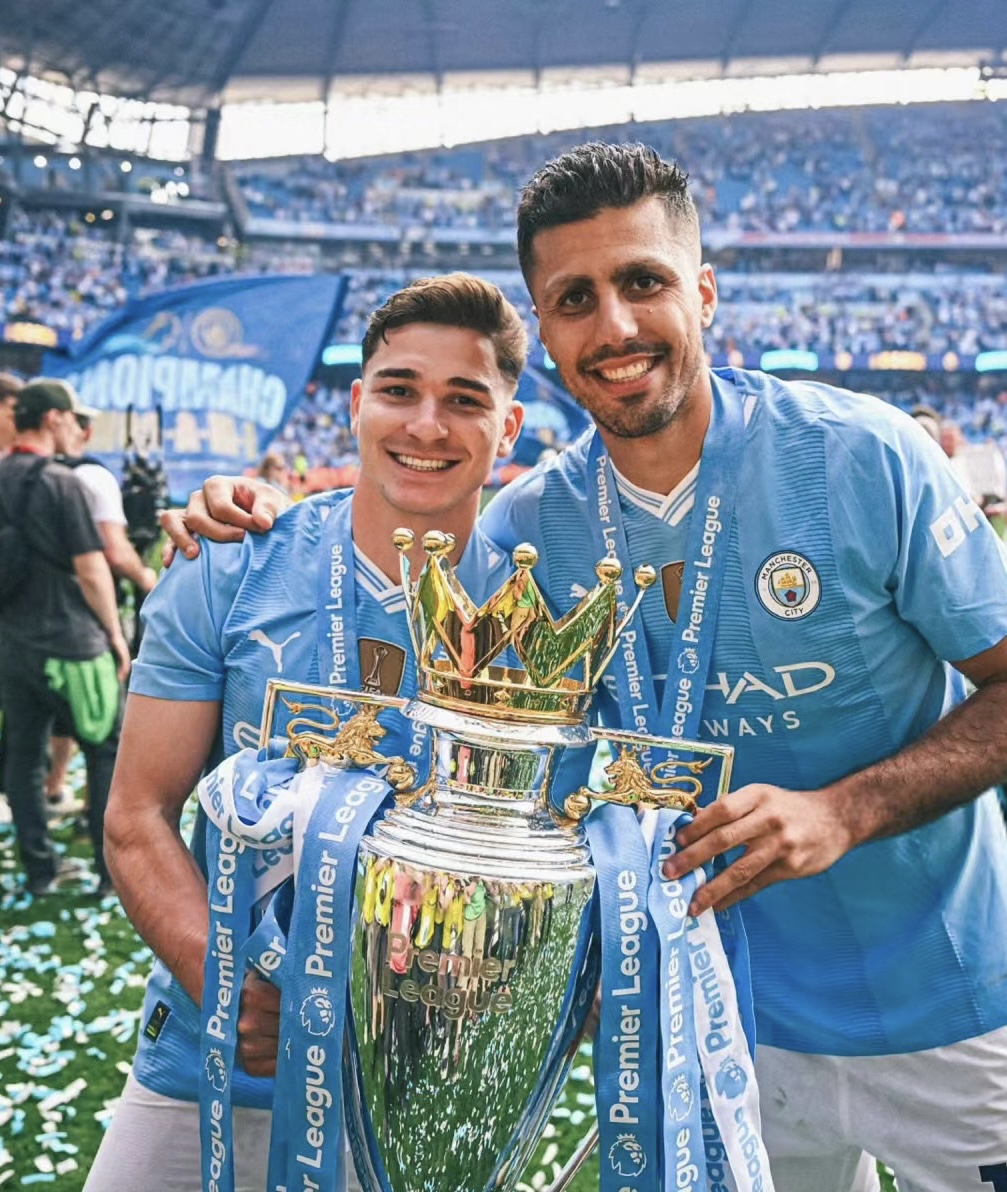 包含曼城晋级：瓜帅领军欧洲赛场再创辉煌的词条