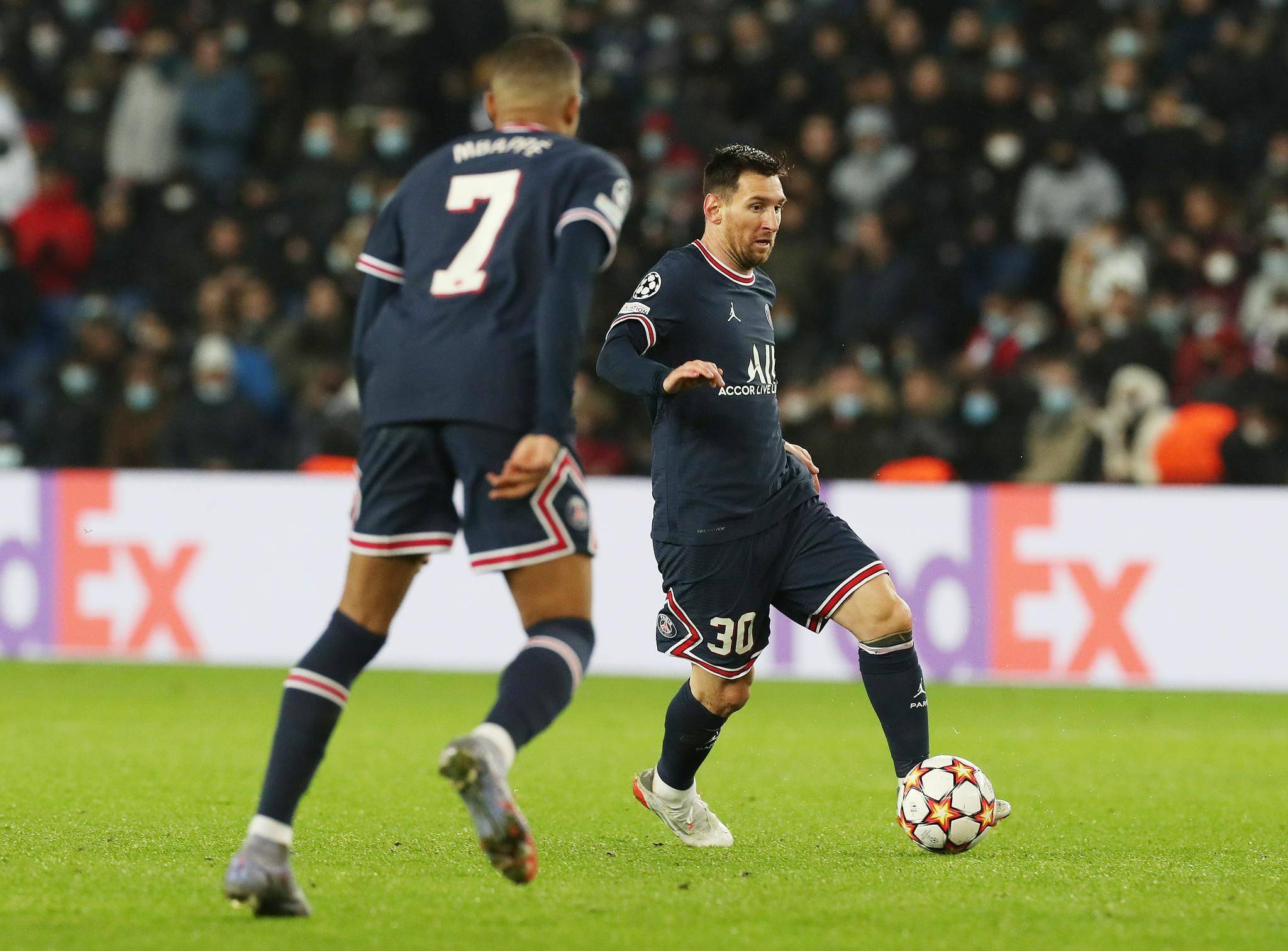 关于尤文图斯击败巴黎圣日耳曼，告捷的信息