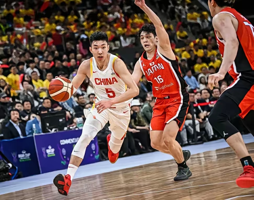 关于日本男篮横扫澳大利亚男篮，锡安一己之力扛起全队的信息