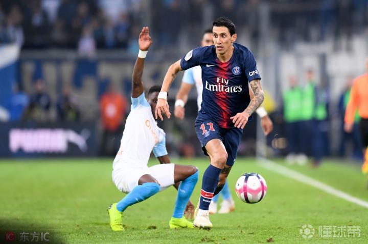 关于土耳其横扫那不勒斯，迪马利亚统治全场的信息