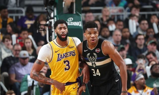 雄鹿逆转福建队，浓眉哥惊艳四座