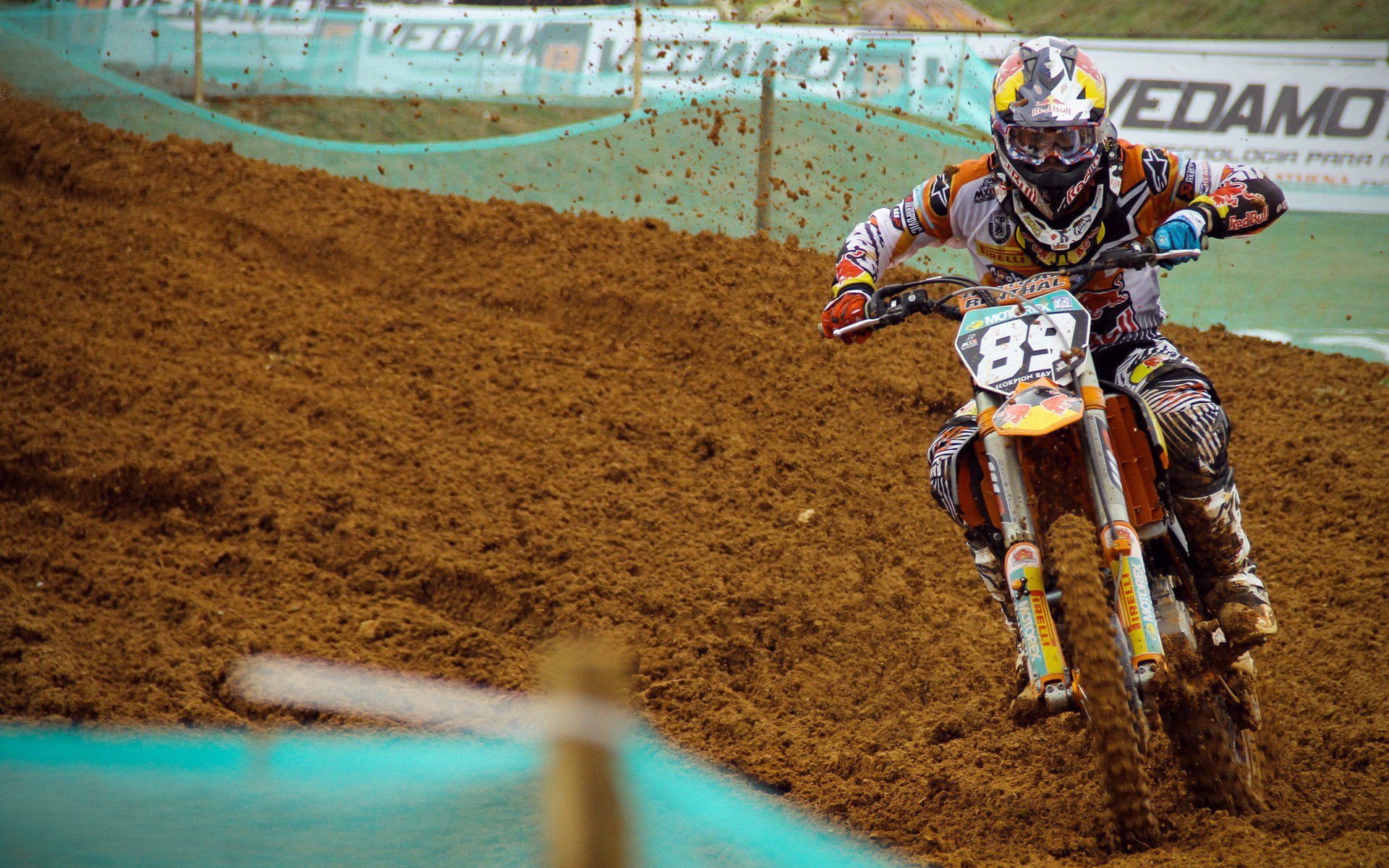 欧文压制级发挥撕裂防线，广东队血拼灰熊虽败犹荣