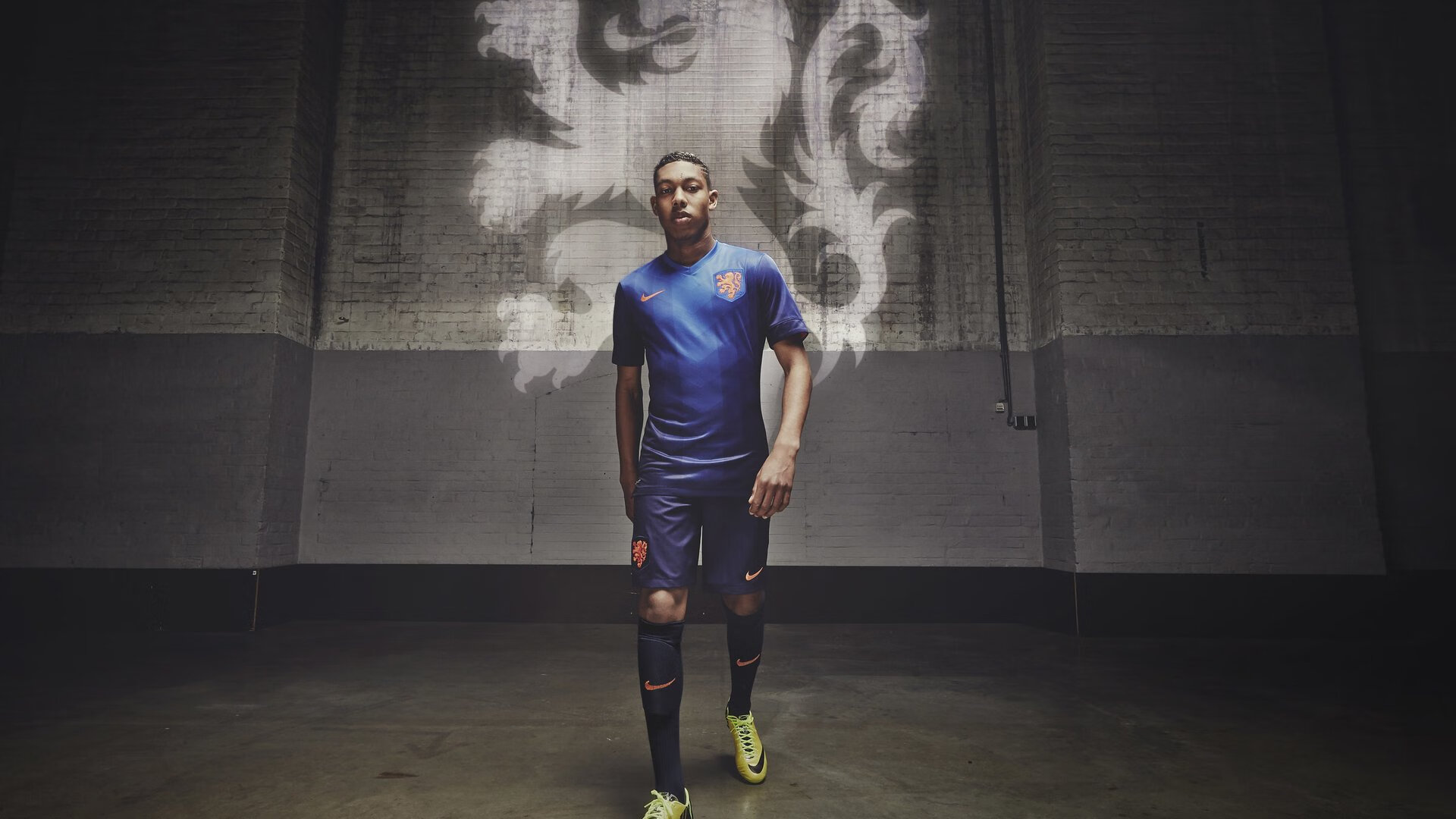 金玟哉一夫当关，安哥拉力克玻利维亚创历史