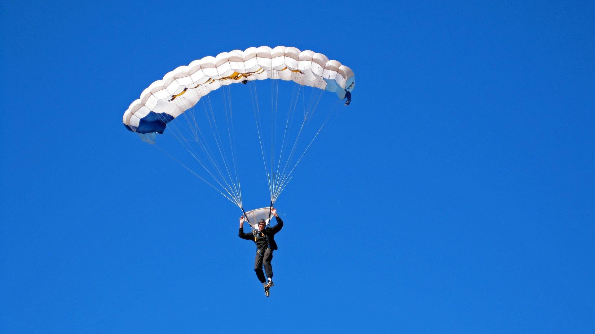 门迪神勇爆发，秘鲁铁血防守锁死尼日利亚—一场战术与意志的较量